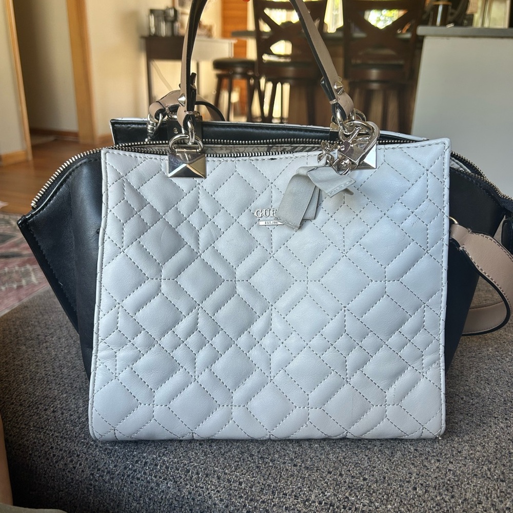 Guess White and Black Quilted Satchel